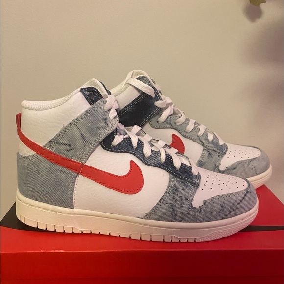 Nike Denim Dunk High - Picture 1 of 5
